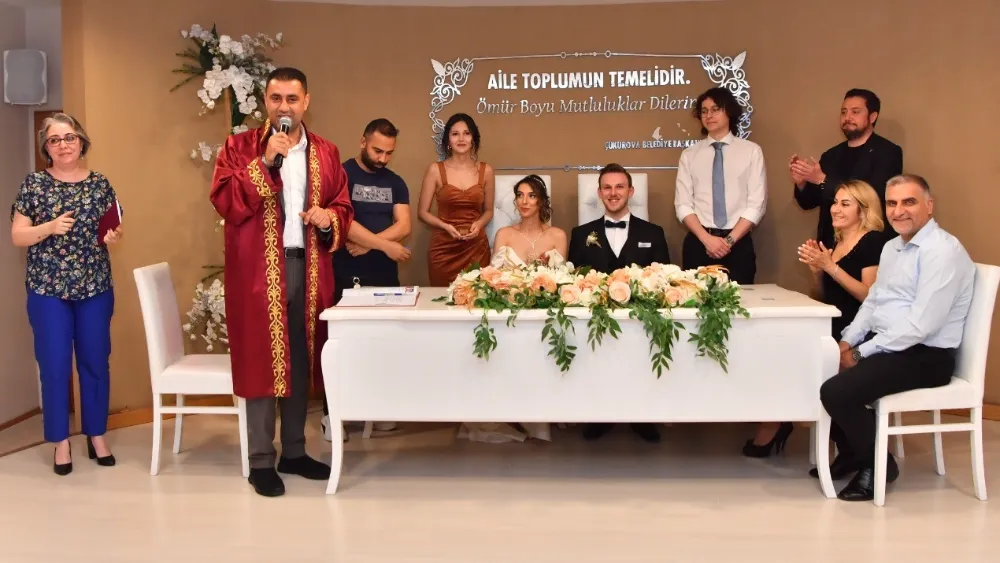 Başkan Kozay’dan ilk nikah...