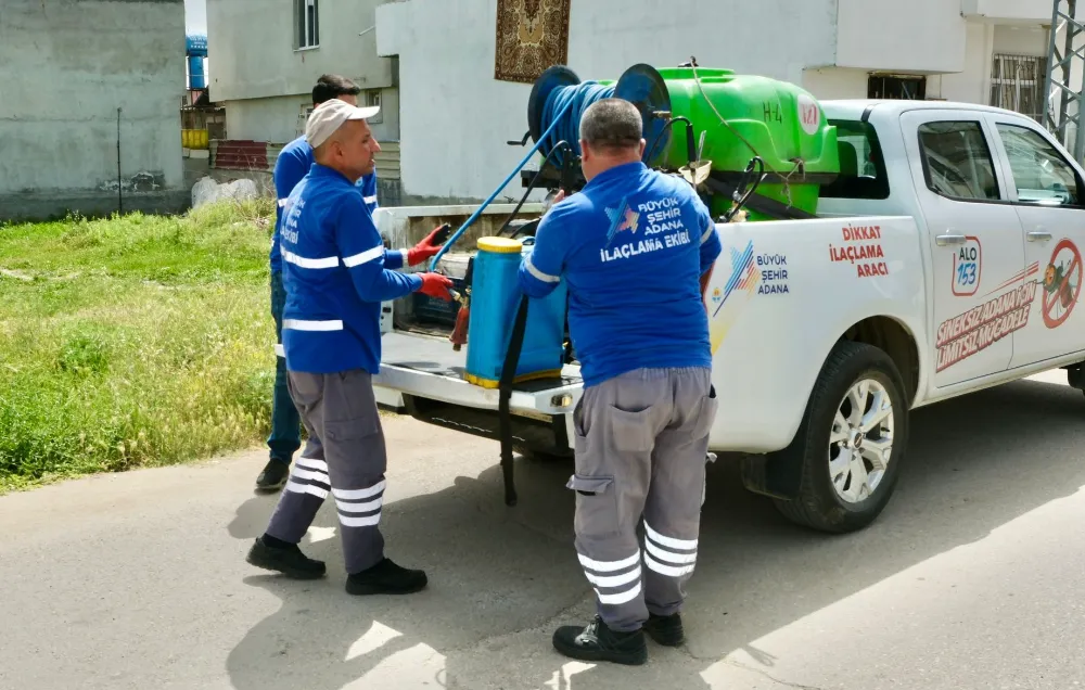 Büyükşehir; 450 personel, 100 araç ile haşereyle mücadele ediyor