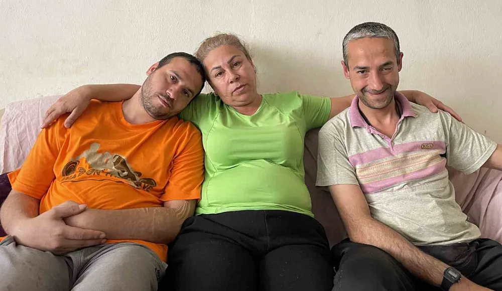 Baba, ağabey ve annenin ölümü iki gencin hayatını kararttı