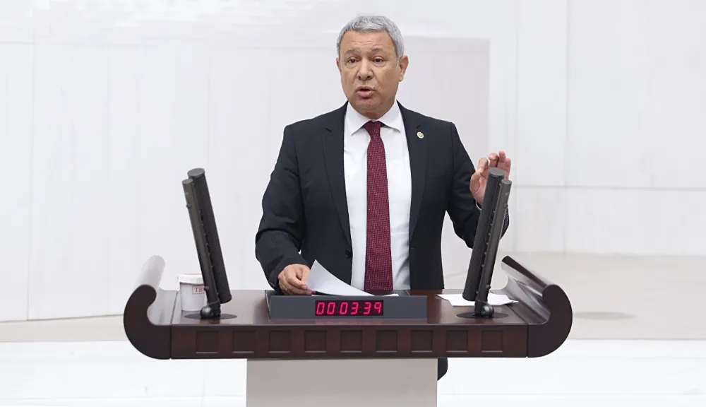 Sümer, ‘Dört ayda yarım milyon kişi işten çıkarıldı’