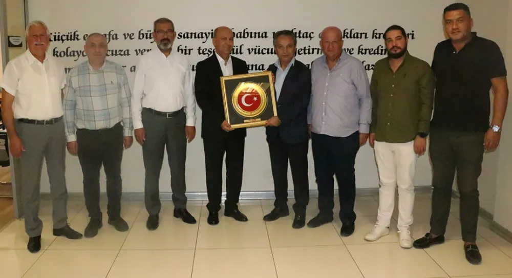 Karslıoğlu: Kamu bankaları da taşın altına elini koymalı
