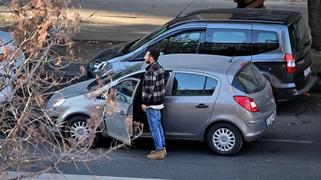 Adana’da saat 9’u 5 geçe hayat durdu...