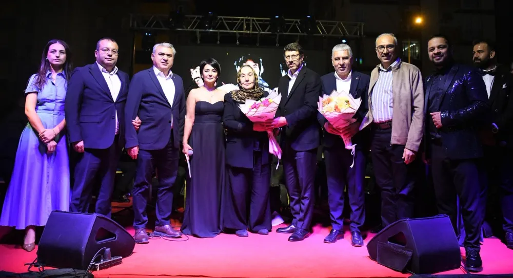 Sarıçam’da Öğretmenler Günü’ne özel unutulmaz Ferdi Tayfur konseri