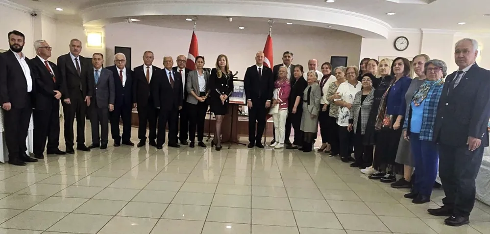 Vefada kenetlendiler...