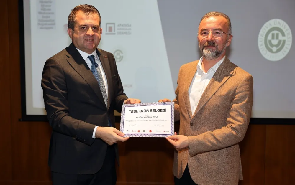 Çatışmaların Hukuki, Siyasi ve Ahlaki Boyutları Ele Alındı