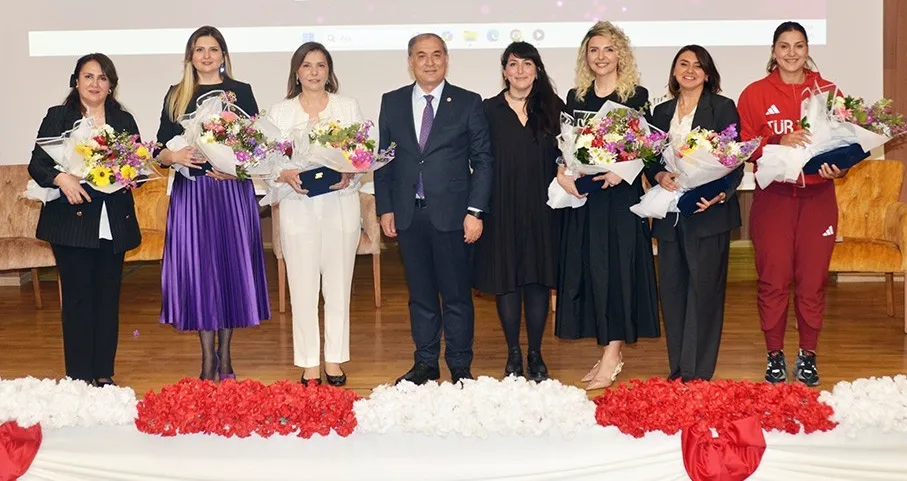 Kadınların yaşadığı zorluklar ATÜ’de masaya yatırıldı...