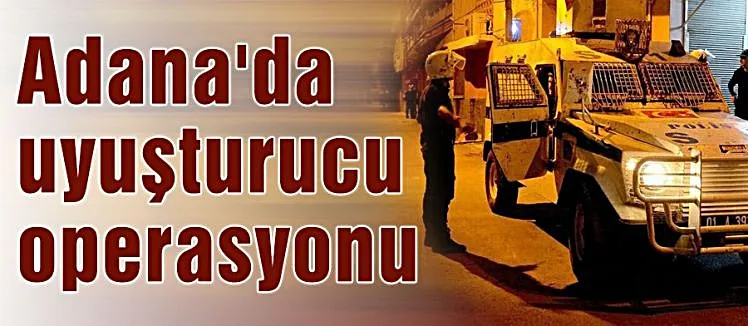 1 kilo uyuşturucu ile yakalanan şüpheliler 