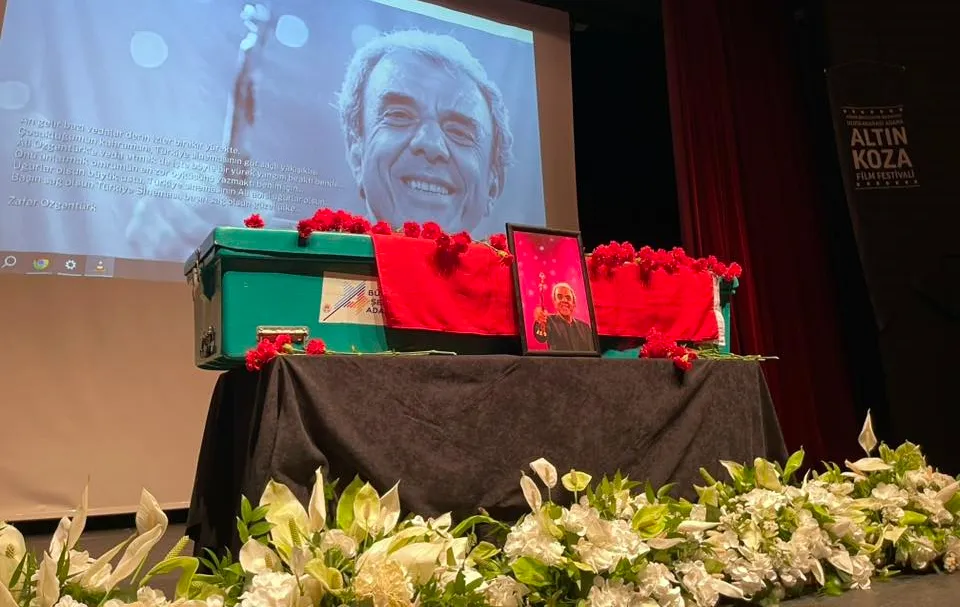 Ünlü yönetmen Ali Özgentürk memleketi Adana