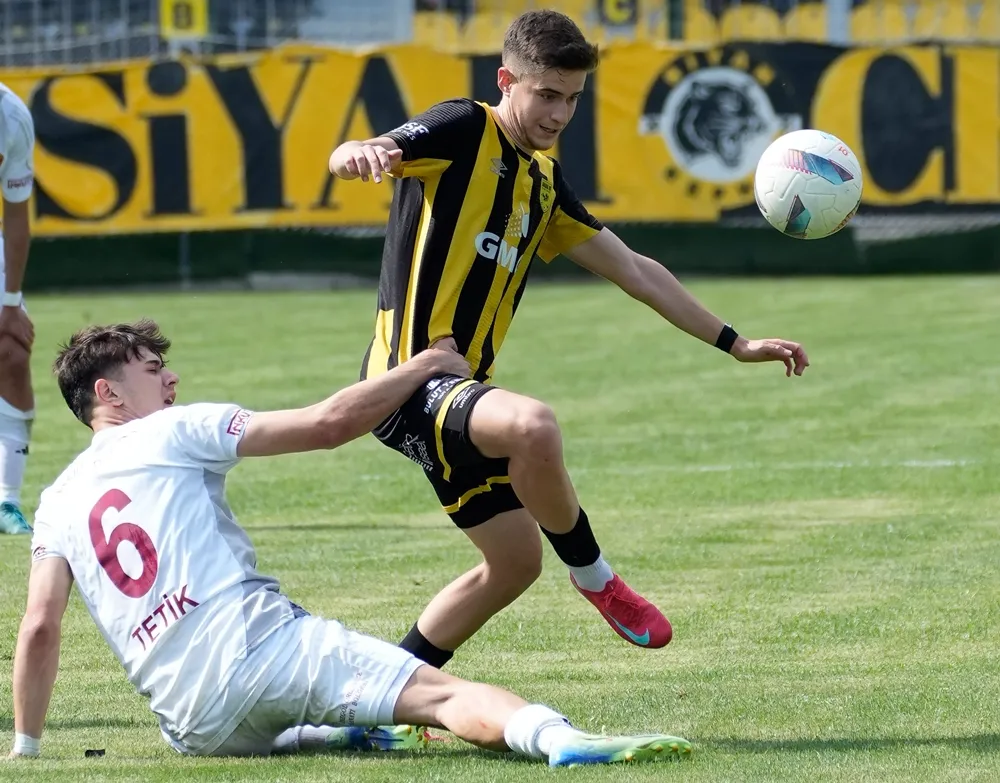 Adana 01 FK Play-Off
