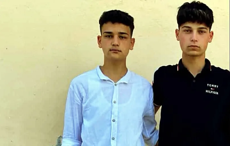 Denizde facia! 16 yaşındaki çocuk öldü, kardeşi yaşam savaşı veriyor!
