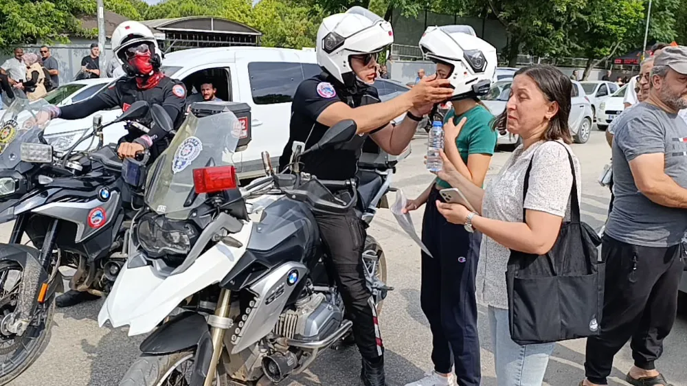 Kimliğini unutan öğrencinin imdadına polis yetişti, son dakika gelen sınava alınmadı