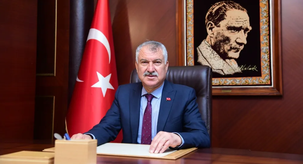 Adana’da musluktan akan su gönül rahatlığıyla içiliyor