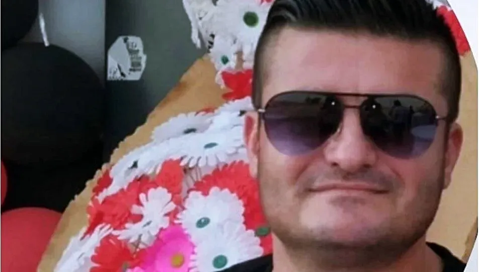 Ağaca çarpan motosikletli hayatını kaybetti...