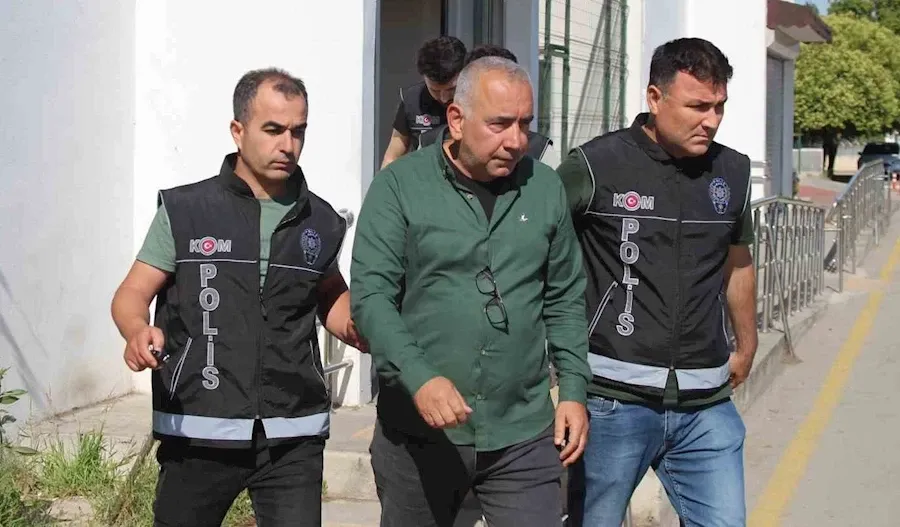  Tekin kendini böyle savundu; 