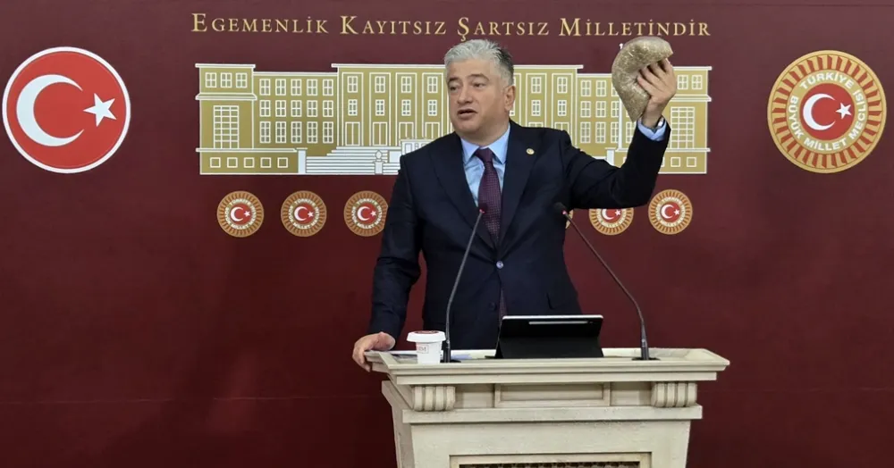 Çiftçi Ürettiği Bir Kilo Buğday İle Bir Bardak Çay İçemiyor!