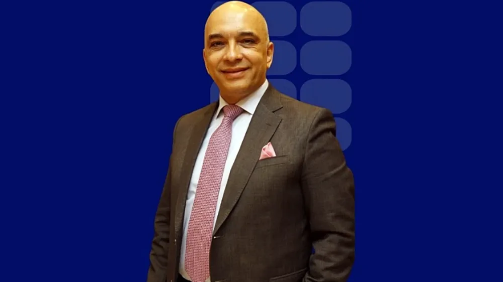 Hüseyin Nuri Çomu iş dünyasındaki başarısını  taçlandırdı...