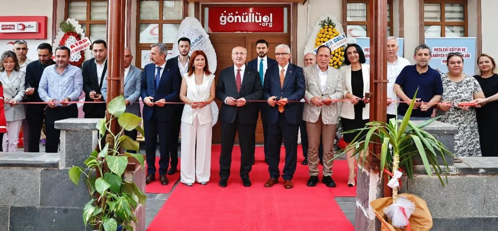 Türk Kızılay Sarıçam şubesi açıldı...