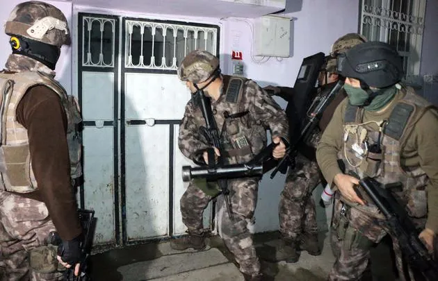 Emlakçıdan 3 milyon TL haraç isteyip iş yerini kurşunladılar, olayın azmettiricisi kuzeni çıktı
