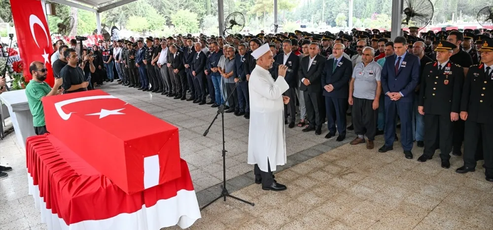 Şehit Jandarma Uzman Çavuş Yıldırım, Adana’da son yolculuğuna uğurlandı