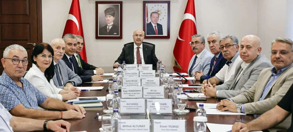 “Karataş Türkiye’nin verimli bölgelerinden biri”