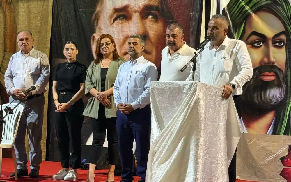 Ceyhan Cemevi’nde aşure etkinliğine yüzlerce vatandaş katıldı 