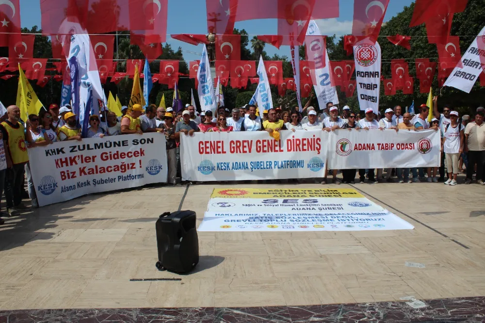 Memurlar iş bırakıp alanlara çıktı…
