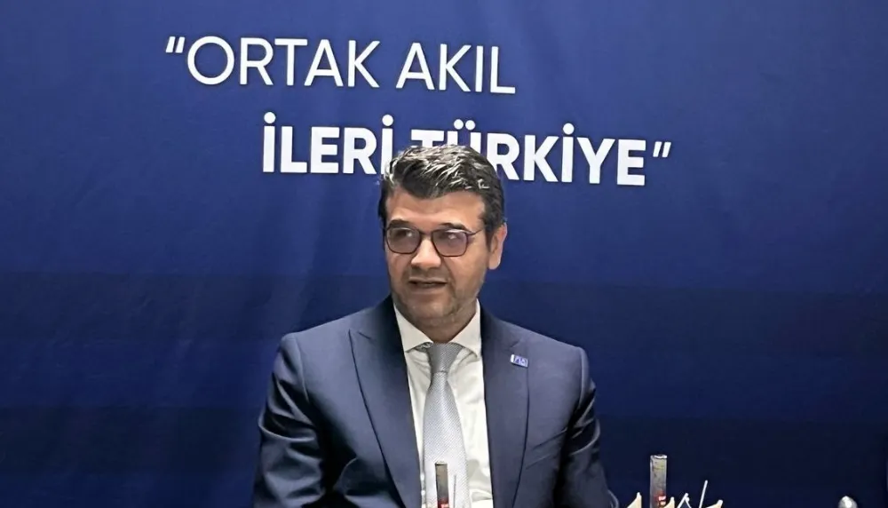 Başkan Karataş, hal dışındaki ürünlere de dikkat çekti...