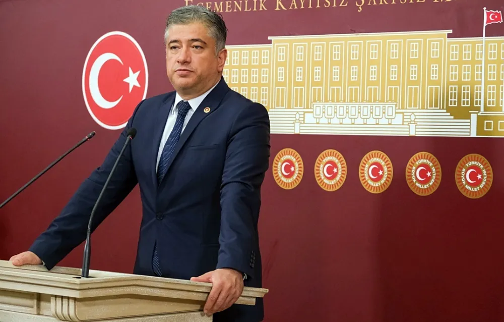  Kısacık: Bağımsızlığımızın Ebedî Zaferi Kutlu Olsun
