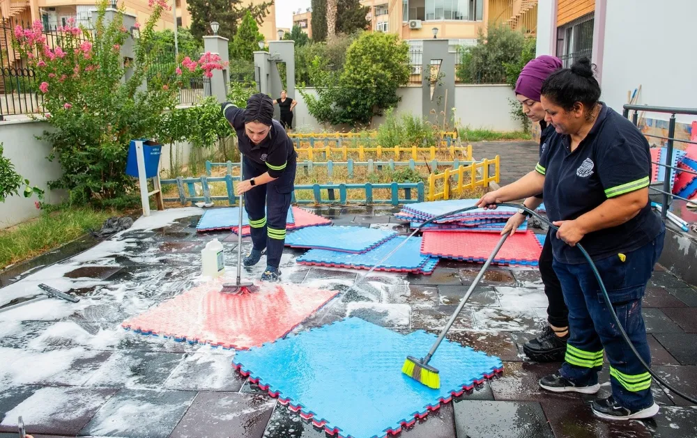 Seyhan Belediyesi Kreşlerinde Kapsamlı Temizlik