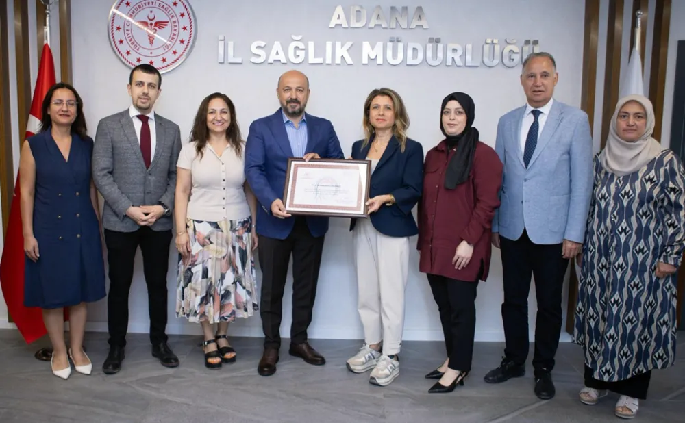 Nacar’dan Anne Dostu Hastanelere plaket
