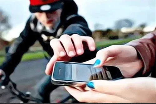 Liselinin telefonunu kapkaç yöntemiyle çaldı, yakalanıp tutuklandı