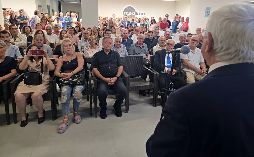  Haluk Uygur’dan Türkiye’nin en uzun süreli fotoğraf sergisi