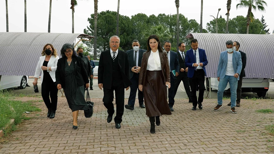 Rektör Tuncel Akademisyenlerle Buluştu!