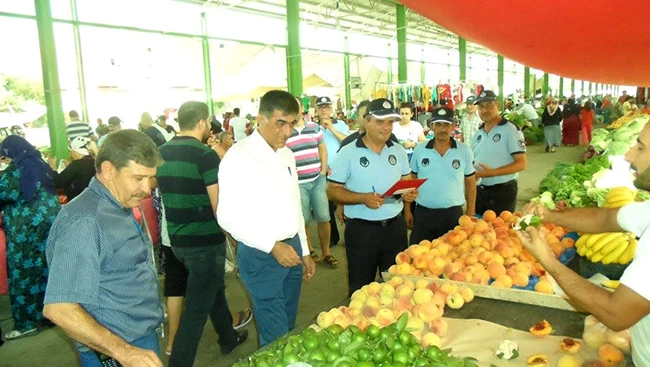 Ceyhan Zabıtası 24 saat çalışıyor!