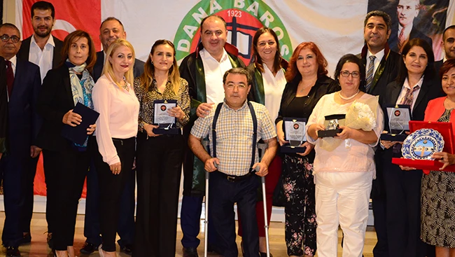 Baro yönetimi emeği geçenleri unutmadı