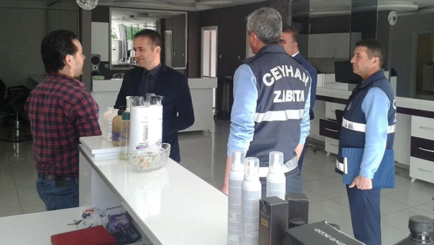 Ceyhan Belediye Zabıtası Boş Durmuyor!