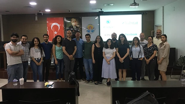 Gençlere çevrimiçi emniyet eğitimi verildi