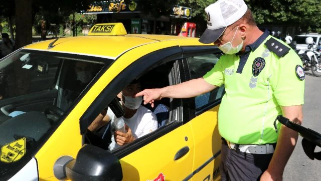 Polislerin dezenfektan sorduğu taksici, tıraş losyonu gösterdi