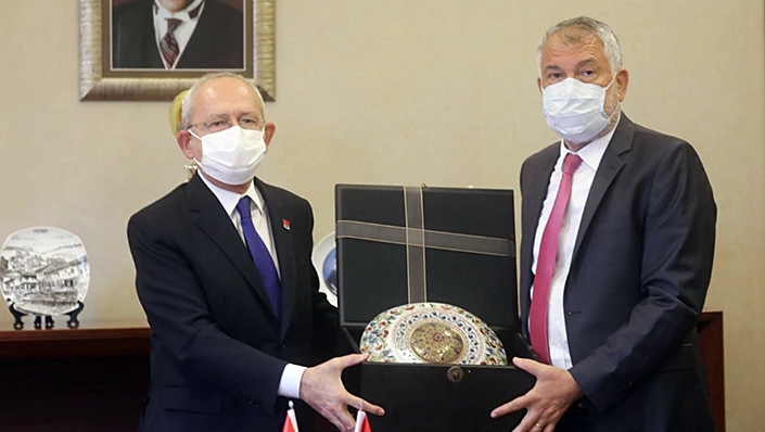 Kılıçdaroğlu, Zeydan Karalar’ı ziyaret etti