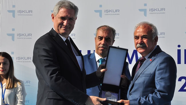İŞKUR Ödül dağıttı...
